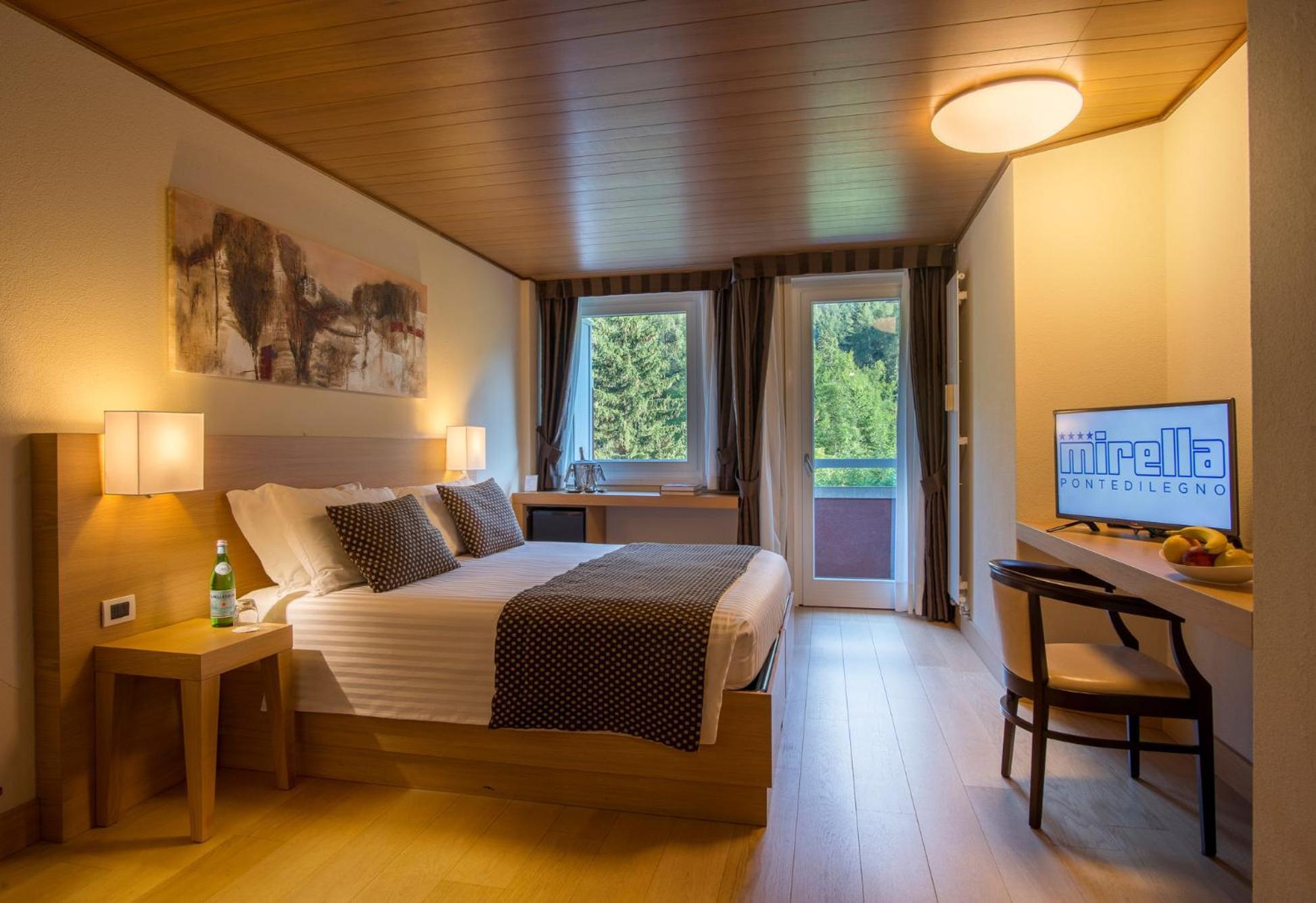 Hotel Mirella Ponte Di Legno Eksteriør billede