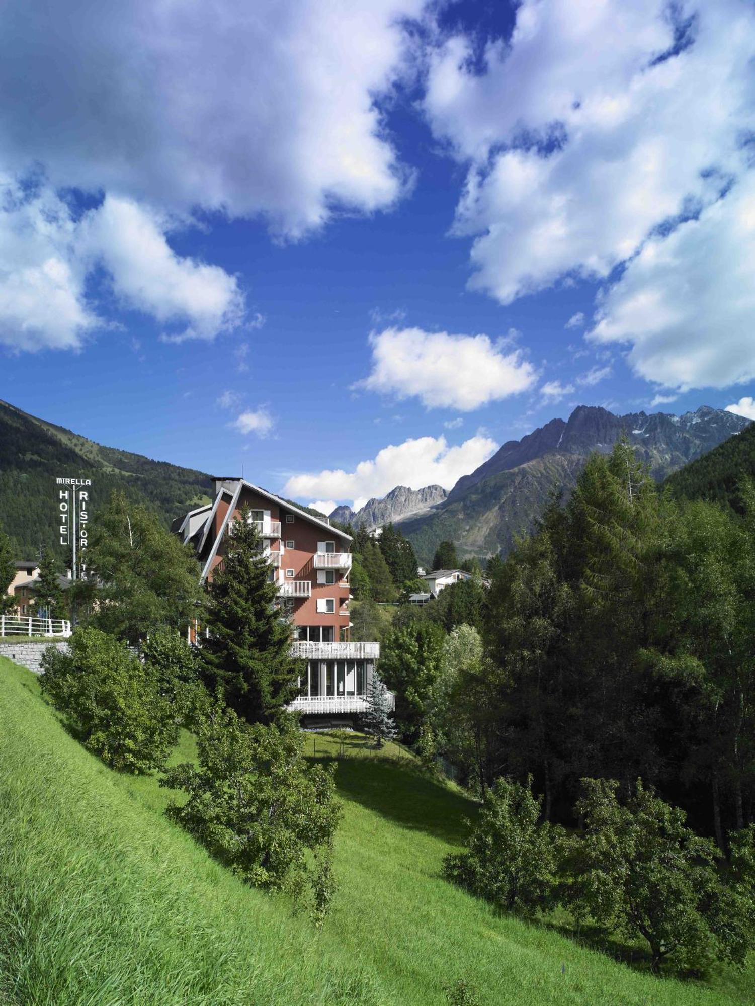Hotel Mirella Ponte Di Legno Eksteriør billede